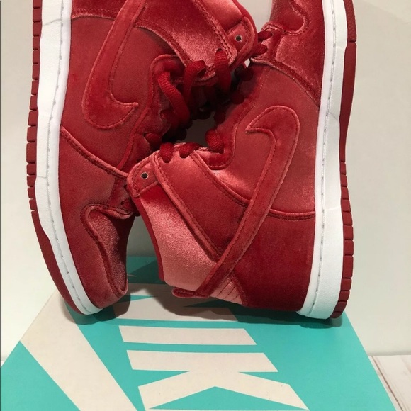 🔴SOLD🔴NIKE DUNK HIGH SB GYM RED-WHITE RED VELVET - Picture 7 of 8
